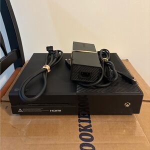 Microsoft Xbox One Console 500GB Model 1540 Black *Read Description*